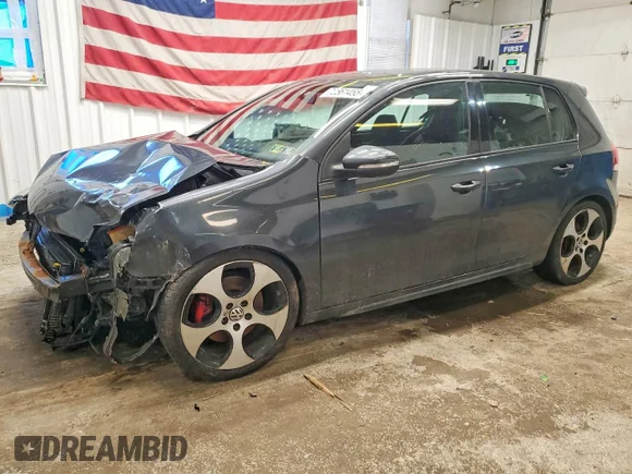 ✅ 2010 Volkswagen Golf GTI • VIN: WVWHD7AJ2AW278100 • Лот: 72561455. Опубликован ранее на Copart с пробегом 174 643 миль. Бесплатный доступ к архиву аукционных продаж из США и подробный отчёт об истории автомобиля на DreamBid. Изображение 1.