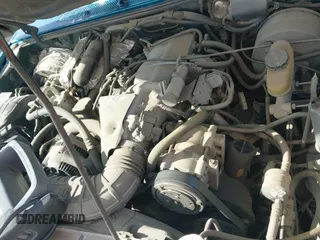 ✅ 1994 Ford Explorer Eddie Bauer • VIN: 1FMDU34X7RUE48025 • Lot: 42145717. Wystawiony na IAAI z przebiegiem 171 618 mil. Bezpłatny archiwum sprzedaży aukcyjnych z USA i szczegółowy raport historii pojazdu na DreamBid. Zdjęcie 12.