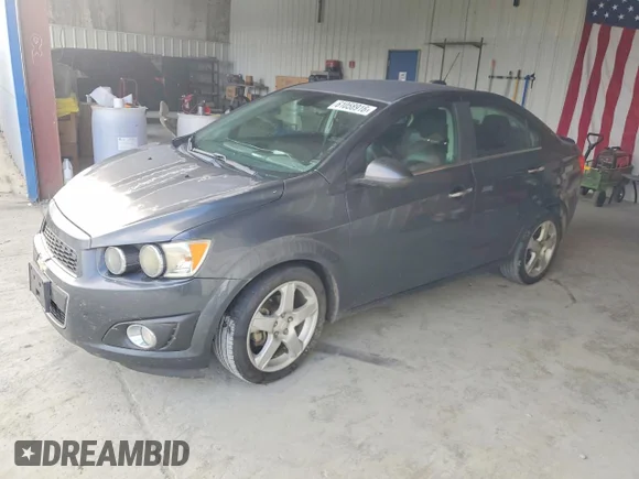 ✅ 2016 Chevrolet Sonic LTZ • VIN: 1G1JE5SB4G4161450 • Lot: 61058916. Wystawiony na Copart z przebiegiem 156 000 mil. Bezpłatny archiwum sprzedaży aukcyjnych z USA i szczegółowy raport historii pojazdu na DreamBid. Zdjęcie 1.