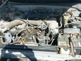 ✅ 2000 Toyota Tacoma • VIN: 4TANL42N0YZ642220 • Lot: 43485862. Wystawiony na IAAI z przebiegiem 210 965 mil. Bezpłatny archiwum sprzedaży aukcyjnych z USA i szczegółowy raport historii pojazdu na DreamBid. Zdjęcie 19.