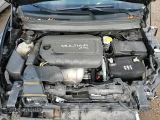 ✅ 2017 Jeep Cherokee Limited • VIN: 1C4PJMDB9HW664966 • Lot: 70536135. Listed on Copart with 125,638 mi. Free auction sales archive from the USA and detailed vehicle history report at DreamBid. Image 14.