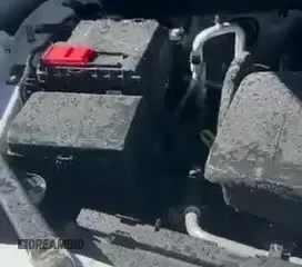 ✅ 2025 Chevrolet Silverado 1500 LT • VIN: 2GCPACED6S1100507 • Lot: 93777155. Listed on Copart with 2,729 mi. Free auction sales archive from the USA and detailed vehicle history report at DreamBid. Image 11.