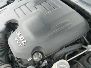 ✅ 2022 Dodge Charger SXT • VIN: 2C3CDXBG4NH183348 • Lot: 43432017. Wystawiony na IAAI z przebiegiem 33 240 mil. Bezpłatny archiwum sprzedaży aukcyjnych z USA i szczegółowy raport historii pojazdu na DreamBid. Zdjęcie 19.