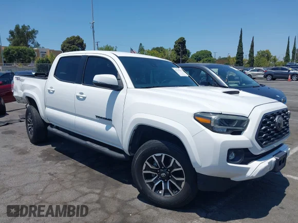 ✅ 2020 Toyota Tacoma SR5 • VIN: 3TMAZ5CN5LM116102 • Lot: 42755324. Wystawiony na IAAI z przebiegiem 63 730 mil. Bezpłatny archiwum sprzedaży aukcyjnych z USA i szczegółowy raport historii pojazdu na DreamBid. Zdjęcie 1.