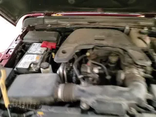 ✅ 2021 Jeep Wrangler Unlimited Sahara • VIN: 1C4HJXEG6MW620613 • Lot: 90910375. Wystawiony na Copart z przebiegiem 127 609 mil. Bezpłatny archiwum sprzedaży aukcyjnych z USA i szczegółowy raport historii pojazdu na DreamBid. Zdjęcie 13.