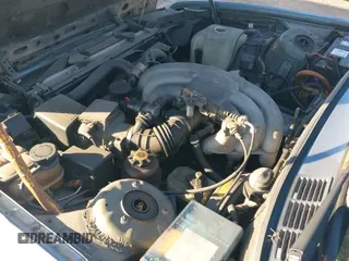 ✅ 1989 BMW 3 Series • VIN: WBABB1304KEC00518 • Lot: 43656179. Listed on IAAI with 102,057 mi. Free auction sales archive from the USA and detailed vehicle history report at DreamBid. Image 12.