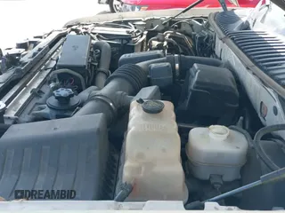 ✅ 2011 Lincoln Navigator • VIN: 5LMJJ3H56BEJ01271 • Lot: 42678027. Listed on IAAI with 260,751 mi. Free auction sales archive from the USA and detailed vehicle history report at DreamBid. Image 12.