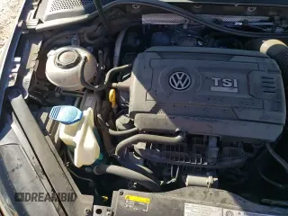 ✅ 2018 Volkswagen Golf R • VIN: WVWWF7AU4JW073163 • Lot: 85788444. Listed on Copart with 72,805 mi. Free auction sales archive from the USA and detailed vehicle history report at DreamBid. Image 13.