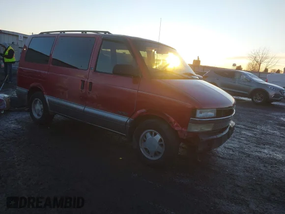 ✅ 2002 Chevrolet Astro • VIN: 1GNDM19X62B135560 • Lot: 44053128. Listed on IAAI with 262,931 mi. Free auction sales archive from the USA and detailed vehicle history report at DreamBid. Image 1.