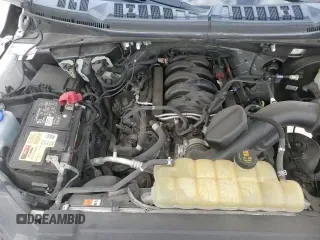 ✅ 2019 Ford F-150 XL • VIN: 1FTEX1C50KKF33567 • Lot: 70746195. Wystawiony na Copart z przebiegiem 120 812 mil. Bezpłatny archiwum sprzedaży aukcyjnych z USA i szczegółowy raport historii pojazdu na DreamBid. Zdjęcie 15.