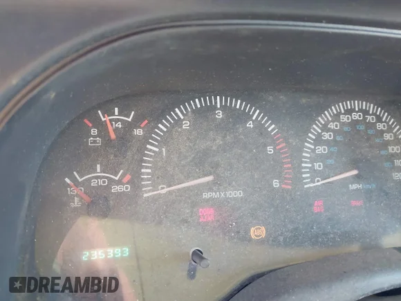 ✅ 1999 Dodge Durango • VIN: 1B4HR28Y2XF702727 • Лот: 43915035. Опубліковано раніше на IAAI з пробігом 235 393 миль. Безкоштовний доступ до архіву аукціонних продажів зі США та докладний звіт про історію автомобіля на DreamBid. Зображення 7.