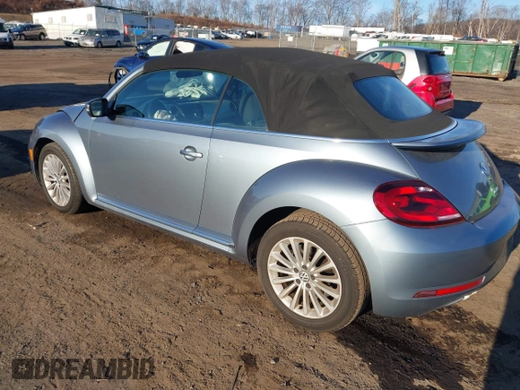 ✅ 2019 Volkswagen Beetle S • VIN: 3VW5DAAT4KM512687 • Lot: 44118768. Wystawiony na IAAI z przebiegiem 46 566 mil. Bezpłatny archiwum sprzedaży aukcyjnych z USA i szczegółowy raport historii pojazdu na DreamBid. Zdjęcie 3.