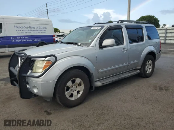 ✅ 2006 Nissan Pathfinder LE • VIN: 5N1AR18U56C640408 • Lot: 66526815. Wystawiony na Copart z przebiegiem 174 048 mil. Bezpłatny archiwum sprzedaży aukcyjnych z USA i szczegółowy raport historii pojazdu na DreamBid. Zdjęcie 1.