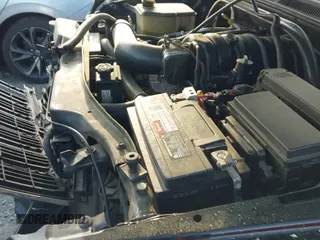 ✅ 2006 Jeep Commander Limited • VIN: 1J8HG58266C276460 • Lot: 41919899. Listed on IAAI with 216,785 mi. Free auction sales archive from the USA and detailed vehicle history report at DreamBid. Image 15.