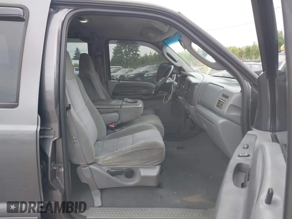 ✅ 2003 Ford F-250 XL • VIN: 1FTNW20P93EC78089 • Лот: 43237042. Опубликован ранее на IAAI с пробегом 331 770 миль. Бесплатный доступ к архиву аукционных продаж из США и подробный отчёт об истории автомобиля на DreamBid. Изображение 5.