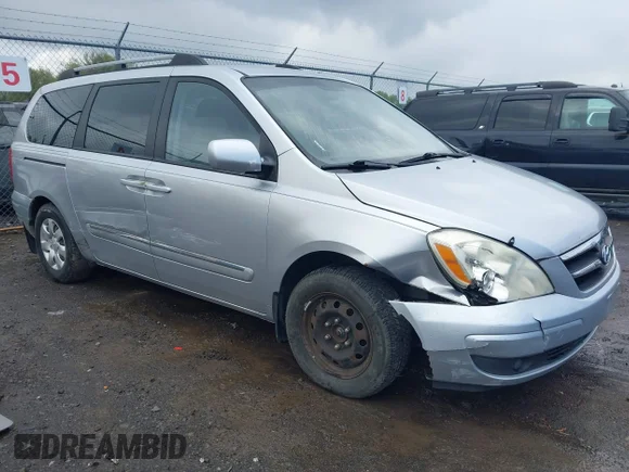 ✅ 2008 Hyundai Entourage GLS • VIN: KNDMC233286046545 • Lot: 45058460. Wystawiony na IAAI z przebiegiem 124 456 mil. Bezpłatny archiwum sprzedaży aukcyjnych z USA i szczegółowy raport historii pojazdu na DreamBid. Zdjęcie 1.