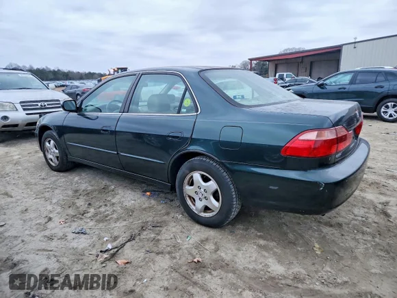 ✅ 2000 Honda Accord EX • VIN: 1HGCG1657YA046370 • Лот: 99496025. Опубліковано раніше на Copart з пробігом 232 592 миль. Безкоштовний доступ до архіву аукціонних продажів зі США та докладний звіт про історію автомобіля на DreamBid. Зображення 2.