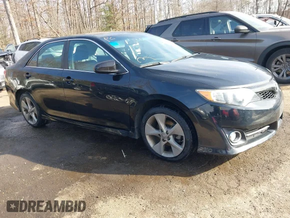 ✅ 2012 Toyota Camry XLE • VIN: 4T1BK1FK5CU019251 • Lot: 44098862. Listed on IAAI with 113,574 mi. Free auction sales archive from the USA and detailed vehicle history report at DreamBid. Image 1.