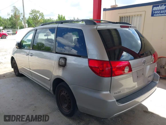 ✅ 2008 Toyota Sienna LE • VIN: 5TDZK23C88S140647 • Lot: 45539622. Wystawiony na IAAI z przebiegiem 203 900 mil. Bezpłatny archiwum sprzedaży aukcyjnych z USA i szczegółowy raport historii pojazdu na DreamBid. Zdjęcie 3.