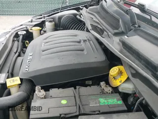 ✅ 2016 Chrysler Town & Country Touring • VIN: 2C4RC1BG8GR298411 • Lot: 42974692. Listed on IAAI with 117,771 mi. Free auction sales archive from the USA and detailed vehicle history report at DreamBid. Image 21.