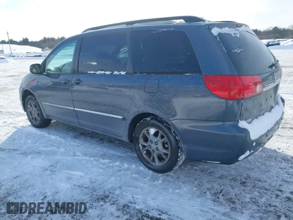 ✅ 2006 Toyota Sienna XLE Limited • VIN: 5TDBA22C86S075561 • Lot: 44263381. Wystawiony na IAAI z przebiegiem 228 465 mil. Bezpłatny archiwum sprzedaży aukcyjnych z USA i szczegółowy raport historii pojazdu na DreamBid. Zdjęcie 3.