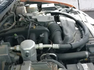 ✅ 2001 Chevrolet S-10 • VIN: 1GCCS195318249035 • Лот: 42271011. Опубликован ранее на IAAI с пробегом 126 640 миль. Бесплатный доступ к архиву аукционных продаж из США и подробный отчёт об истории автомобиля на DreamBid. Изображение 12.