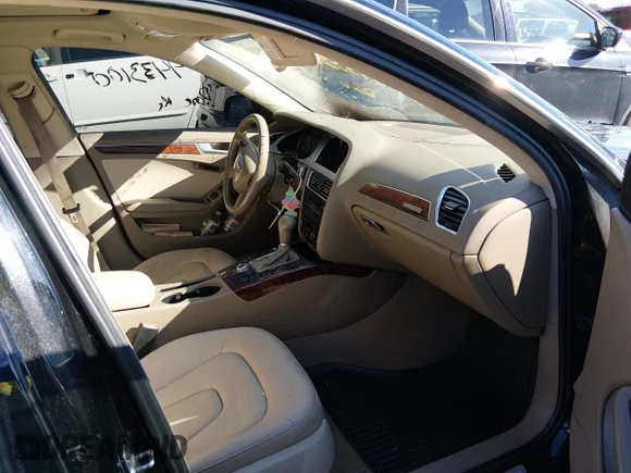 ✅ 2012 Audi A4 Premium Plus • VIN: WAUFFAFL9CA119662 • Lot: 44333100. Listed on IAAI with 152,676 mi. Free auction sales archive from the USA and detailed vehicle history report at DreamBid. Image 5.