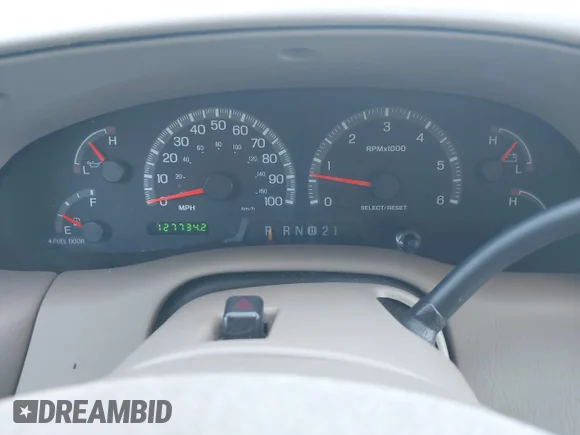✅ 2003 Ford F-150 XLT • VIN: 1FTRW08L23KD70783 • Лот: 45140451. Опубліковано раніше на IAAI з пробігом 127 734 миль. Безкоштовний доступ до архіву аукціонних продажів зі США та докладний звіт про історію автомобіля на DreamBid. Зображення 7.