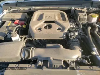 ✅ 2021 Jeep Wrangler Unlimited Sahara • VIN: 1C4JJXP60MW800921 • Lot: 46296935. Listed on Copart with 28,474 mi. Free auction sales archive from the USA and detailed vehicle history report at DreamBid. Image 14.