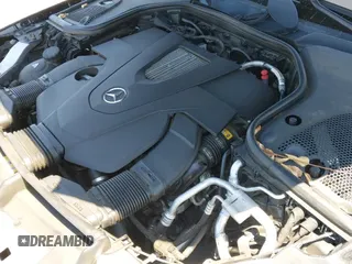 ✅ 2018 Mercedes-Benz E 400 • VIN: WDD1K6FB5JF028634 • Лот: 42225329. Опубликован ранее на IAAI с пробегом 35 217 миль. Бесплатный доступ к архиву аукционных продаж из США и подробный отчёт об истории автомобиля на DreamBid. Изображение 18.