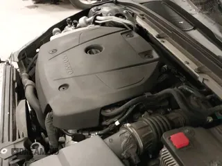 ✅ 2019 Volvo S60 Momentum • VIN: 7JRA22TK7KG004078 • Лот: 43601181. Опубликован ранее на IAAI с пробегом 57 402 миль. Бесплатный доступ к архиву аукционных продаж из США и подробный отчёт об истории автомобиля на DreamBid. Изображение 19.