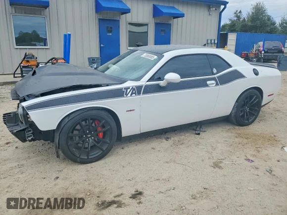 ✅ 2023 Dodge Challenger R/T • VIN: 2C3CDZBT9PH528272 • Лот: 73068085. Опубліковано раніше на Copart з пробігом 19 259 миль. Безкоштовний доступ до архіву аукціонних продажів зі США та докладний звіт про історію автомобіля на DreamBid. Зображення 1.
