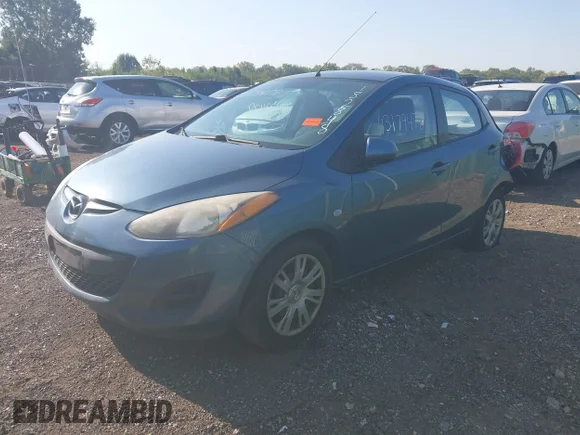 ✅ 2014 Mazda 2 Sport • VIN: JM1DE1KZ8E0182848 • Лот: 43179478. Опубліковано раніше на IAAI з пробігом 291 807 миль. Безкоштовний доступ до архіву аукціонних продажів зі США та докладний звіт про історію автомобіля на DreamBid. Зображення 2.