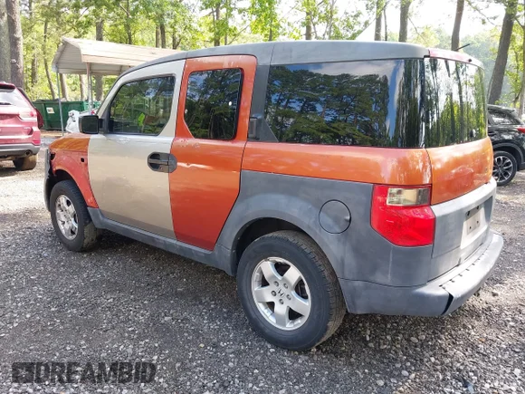 ✅ 2003 Honda Element EX • VIN: 5J6YH28533L026242 • Лот: 45432237. Опубліковано раніше на IAAI з пробігом 238 775 миль. Безкоштовний доступ до архіву аукціонних продажів зі США та докладний звіт про історію автомобіля на DreamBid. Зображення 3.