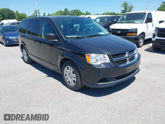 ✅ 2018 Dodge Grand Caravan SE • VIN: 2C4RDGBG0JR318643 • Лот: 45302543. Опубликован ранее на IAAI с пробегом 39 428 миль. Бесплатный доступ к архиву аукционных продаж из США и подробный отчёт об истории автомобиля на DreamBid. Изображение 1.