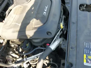 ✅ 2017 Chrysler Pacifica Touring L • VIN: 2C4RC1BG1HR530171 • Lot: 43518165. Wystawiony na IAAI z przebiegiem 106 721 mil. Bezpłatny archiwum sprzedaży aukcyjnych z USA i szczegółowy raport historii pojazdu na DreamBid. Zdjęcie 20.