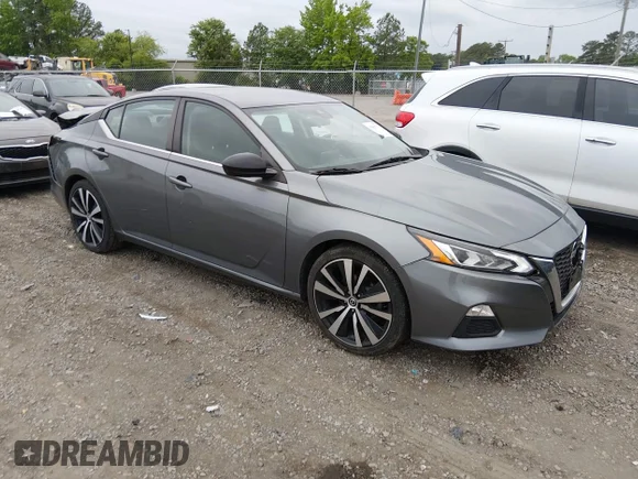 ✅ 2020 Nissan Altima SR • VIN: 1N4BL4CV5LC127351 • Lot: 45052731. Wystawiony na IAAI z przebiegiem 106 057 mil. Bezpłatny archiwum sprzedaży aukcyjnych z USA i szczegółowy raport historii pojazdu na DreamBid. Zdjęcie 1.