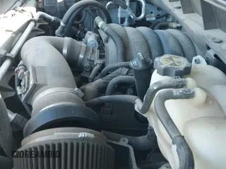 ✅ 2020 Chevrolet Silverado 1500 LT Trail Boss • VIN: 1GCPYFED8LZ117914 • Lot: 43580581. Listed on IAAI with 111,118 mi. Free auction sales archive from the USA and detailed vehicle history report at DreamBid. Image 19.