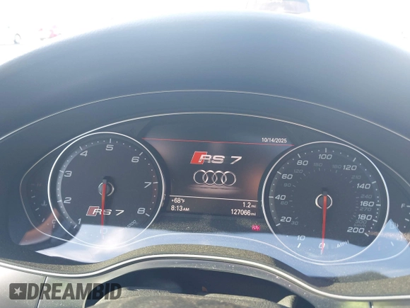 ✅ 2014 Audi RS 7 Prestige • VIN: WUAW2AFC8EN904509 • Lot: 43478297. Wystawiony na IAAI z przebiegiem 127 066 mil. Bezpłatny archiwum sprzedaży aukcyjnych z USA i szczegółowy raport historii pojazdu na DreamBid. Zdjęcie 7.