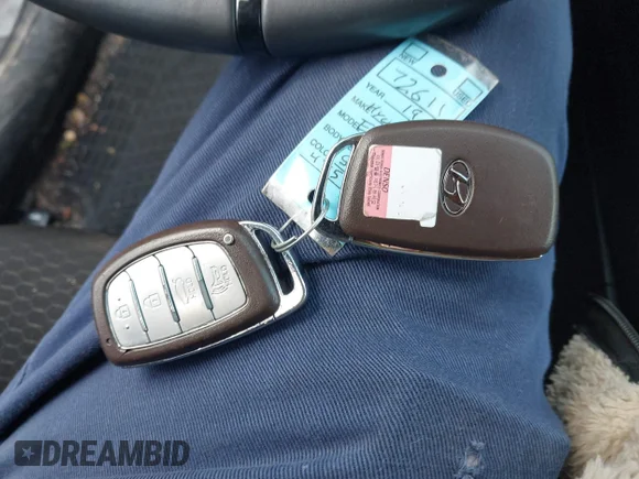 ✅ 2019 Hyundai Elantra Value Edition • VIN: 5NPD84LF2KH475866 • Лот: 44794433. Опубліковано раніше на IAAI з пробігом 60 733 миль. Безкоштовний доступ до архіву аукціонних продажів зі США та докладний звіт про історію автомобіля на DreamBid. Зображення 11.