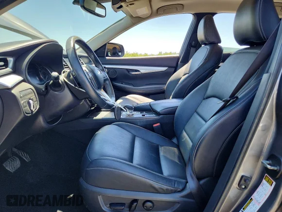 ✅ 2019 Infiniti QX50 Luxe • VIN: 3PCAJ5M17KF109206 • Лот: 55969356. Опубликован ранее на Copart с пробегом 89 961 миль. Бесплатный доступ к архиву аукционных продаж из США и подробный отчёт об истории автомобиля на DreamBid. Изображение 7.