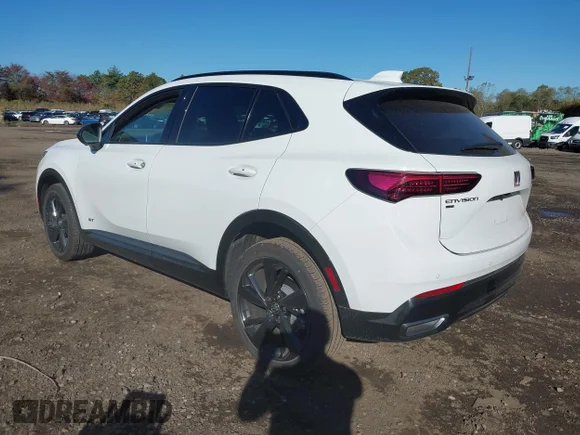 ✅ 2025 Buick Envision Sport Touring • VIN: LRBFZLE41SD063373 • Lot: 43491339. Wystawiony na IAAI z przebiegiem 11 365 mil. Bezpłatny archiwum sprzedaży aukcyjnych z USA i szczegółowy raport historii pojazdu na DreamBid. Zdjęcie 3.