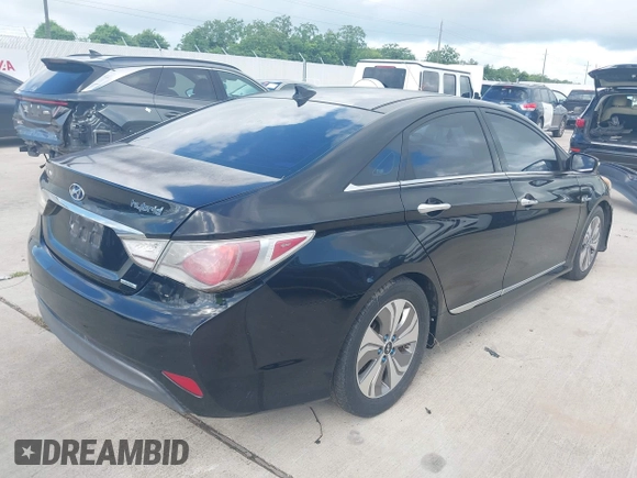✅ 2013 Hyundai Sonata Limited • VIN: KMHEC4A47DA085727 • Лот: 45348014. Опубликован ранее на IAAI с пробегом 126 126 миль. Бесплатный доступ к архиву аукционных продаж из США и подробный отчёт об истории автомобиля на DreamBid. Изображение 4.
