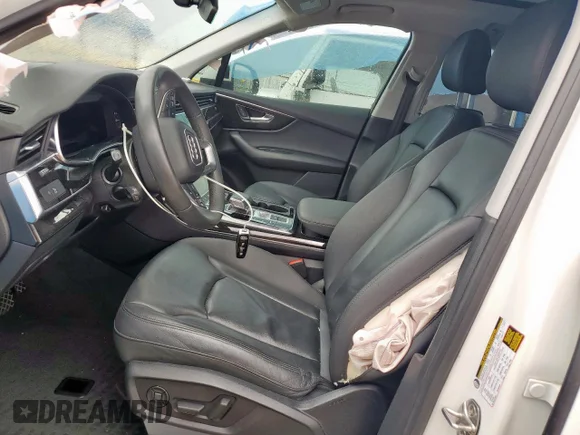 ✅ 2022 Audi Q7 Premium • VIN: WA1AJBF78ND014501 • Lot: 58668255. Wystawiony na Copart z przebiegiem Nie podano. Bezpłatny archiwum sprzedaży aukcyjnych z USA i szczegółowy raport historii pojazdu na DreamBid. Zdjęcie 7.