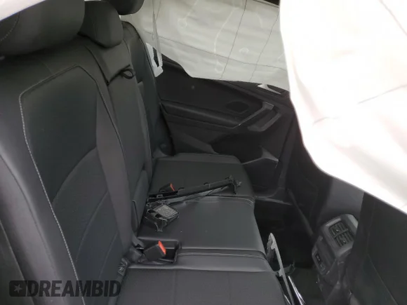 ✅ 2020 Volkswagen Tiguan SE • VIN: 3VV2B7AX8LM009684 • Лот: 47360013. Опубліковано раніше на Copart з пробігом 10 802 миль. Безкоштовний доступ до архіву аукціонних продажів зі США та докладний звіт про історію автомобіля на DreamBid. Зображення 10.