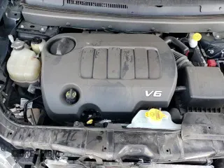 ✅ 2018 Dodge Journey GT • VIN: 3C4PDCEG2JT472537 • Лот: 85324765. Опубликован ранее на Copart с пробегом 96 002 миль. Бесплатный доступ к архиву аукционных продаж из США и подробный отчёт об истории автомобиля на DreamBid. Изображение 15.