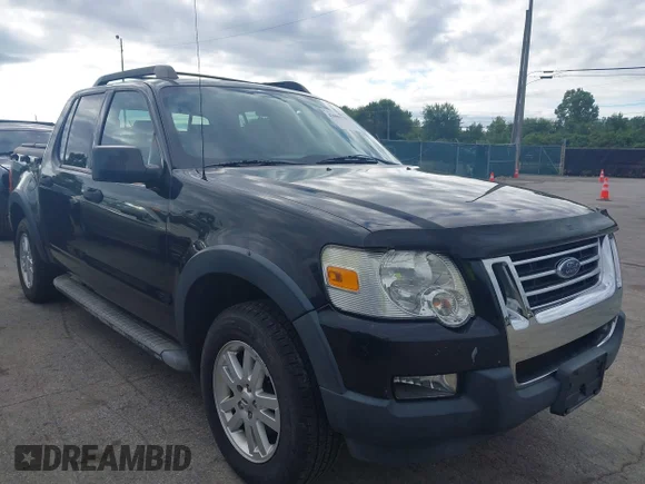 ✅ 2007 Ford Explorer Sport Trac XLT • VIN: 1FMEU51K27UA31806 • Lot: 43008170. Wystawiony na IAAI z przebiegiem 165 280 mil. Bezpłatny archiwum sprzedaży aukcyjnych z USA i szczegółowy raport historii pojazdu na DreamBid. Zdjęcie 1.