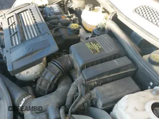 ✅ 2005 MINI Hardtop S • VIN: WMWRE33455TD92150 • Lot: 43700483. Listed on IAAI with 153,404 mi. Free auction sales archive from the USA and detailed vehicle history report at DreamBid. Image 12.