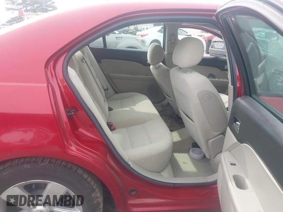 ✅ 2008 Ford Fusion SE • VIN: 3FAHP07Z28R233334 • Lot: 45093495. Wystawiony na IAAI z przebiegiem 68 925 mil. Bezpłatny archiwum sprzedaży aukcyjnych z USA i szczegółowy raport historii pojazdu na DreamBid. Zdjęcie 8.
