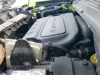 ✅ 2017 Jeep Renegade Latitude • VIN: ZACCJBBBXHPF22497 • Lot: 43435323. Listed on IAAI with 102,937 mi. Free auction sales archive from the USA and detailed vehicle history report at DreamBid. Image 19.